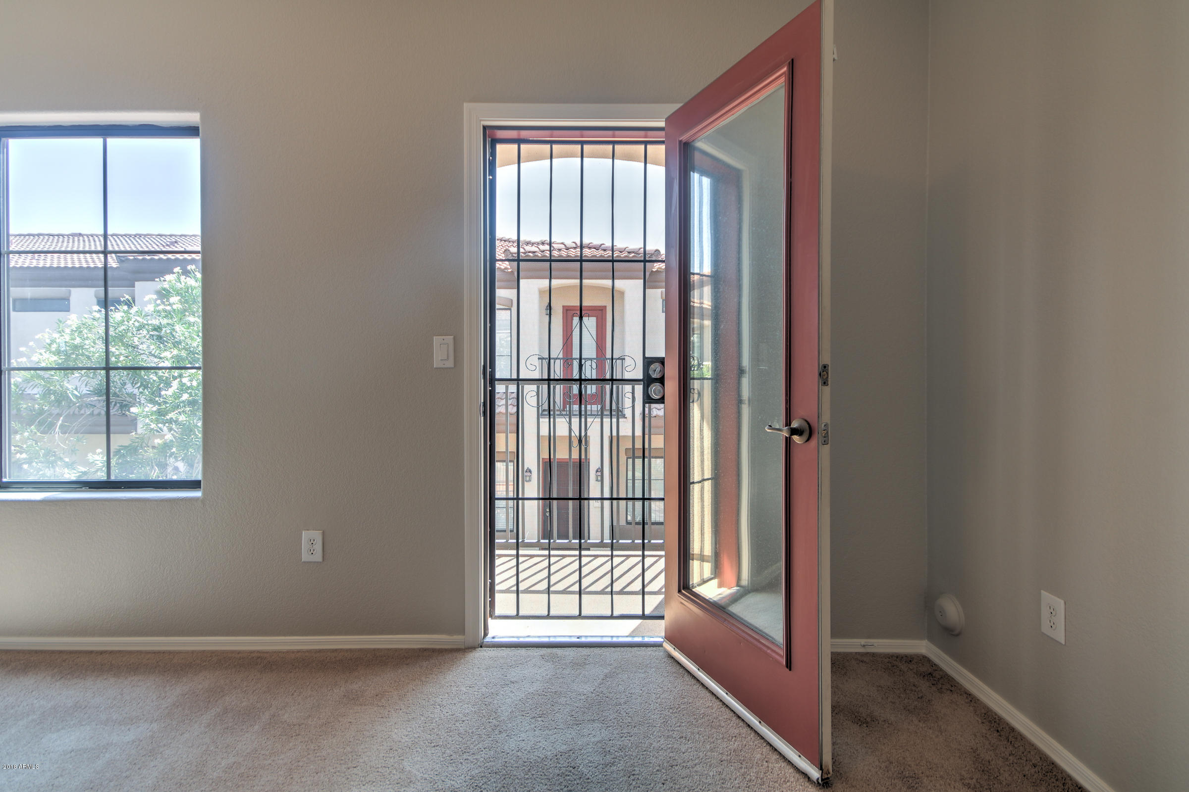 3150 East Beardsley Road, Unit 1006 Phoenix, AZ 85050 - Photo 25 of 31 3150 E Beardsley Rd #1006-34