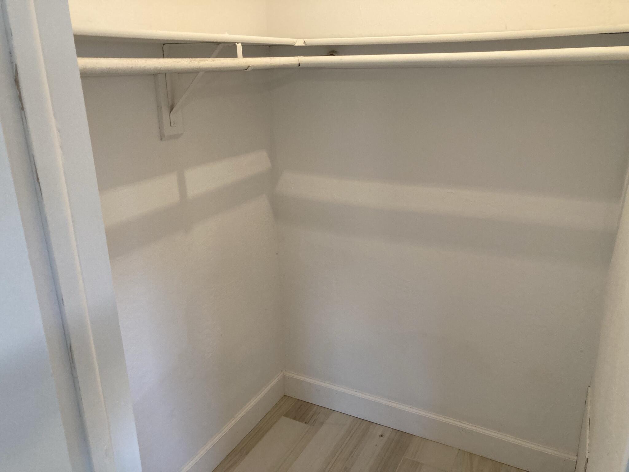 209 Coventry Street Boca Raton, FL 33487 - Photo 11 of 18 Primary Walk In Closet