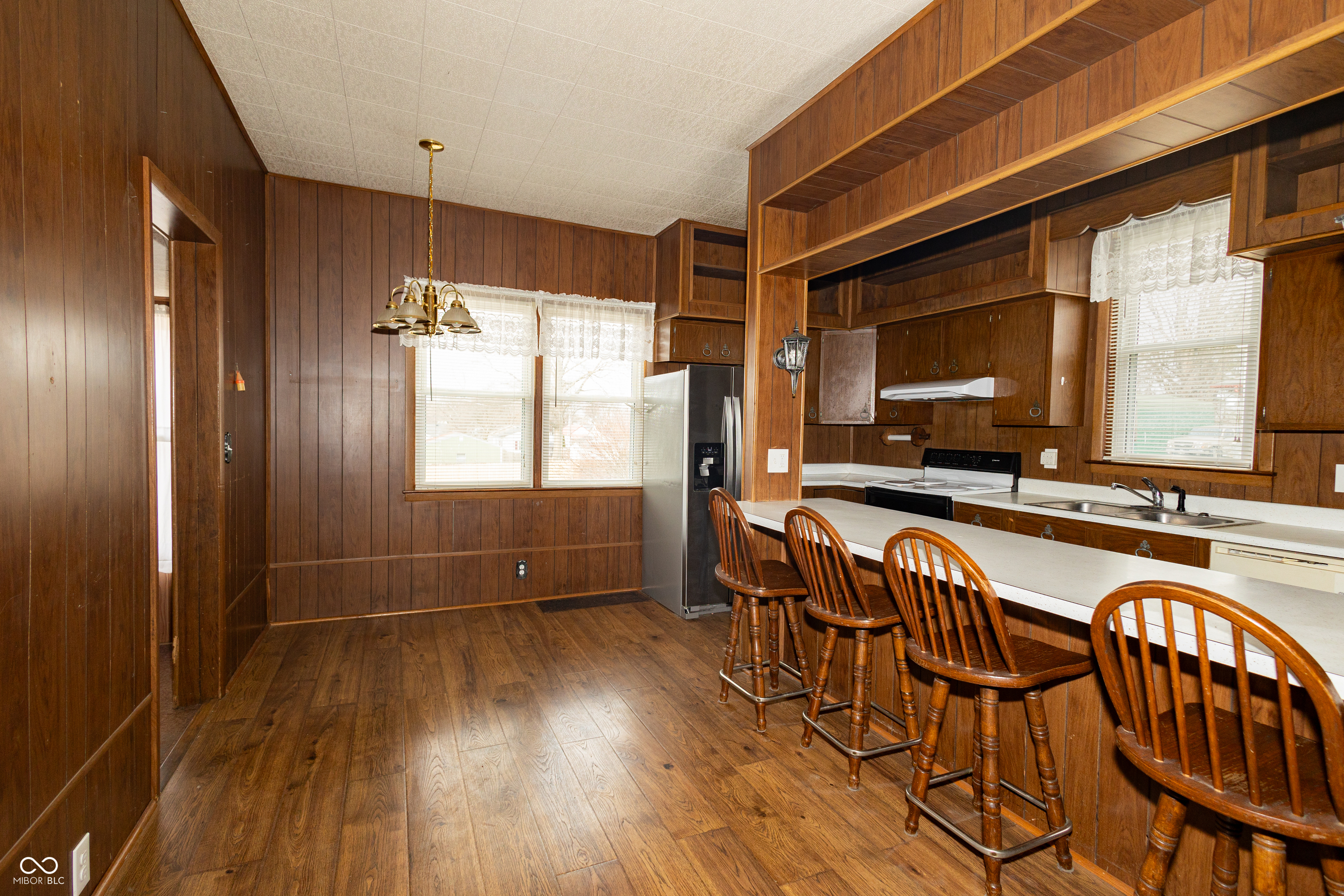 636 South Obrien Street Seymour, IN 47274 - Photo 13 of 36