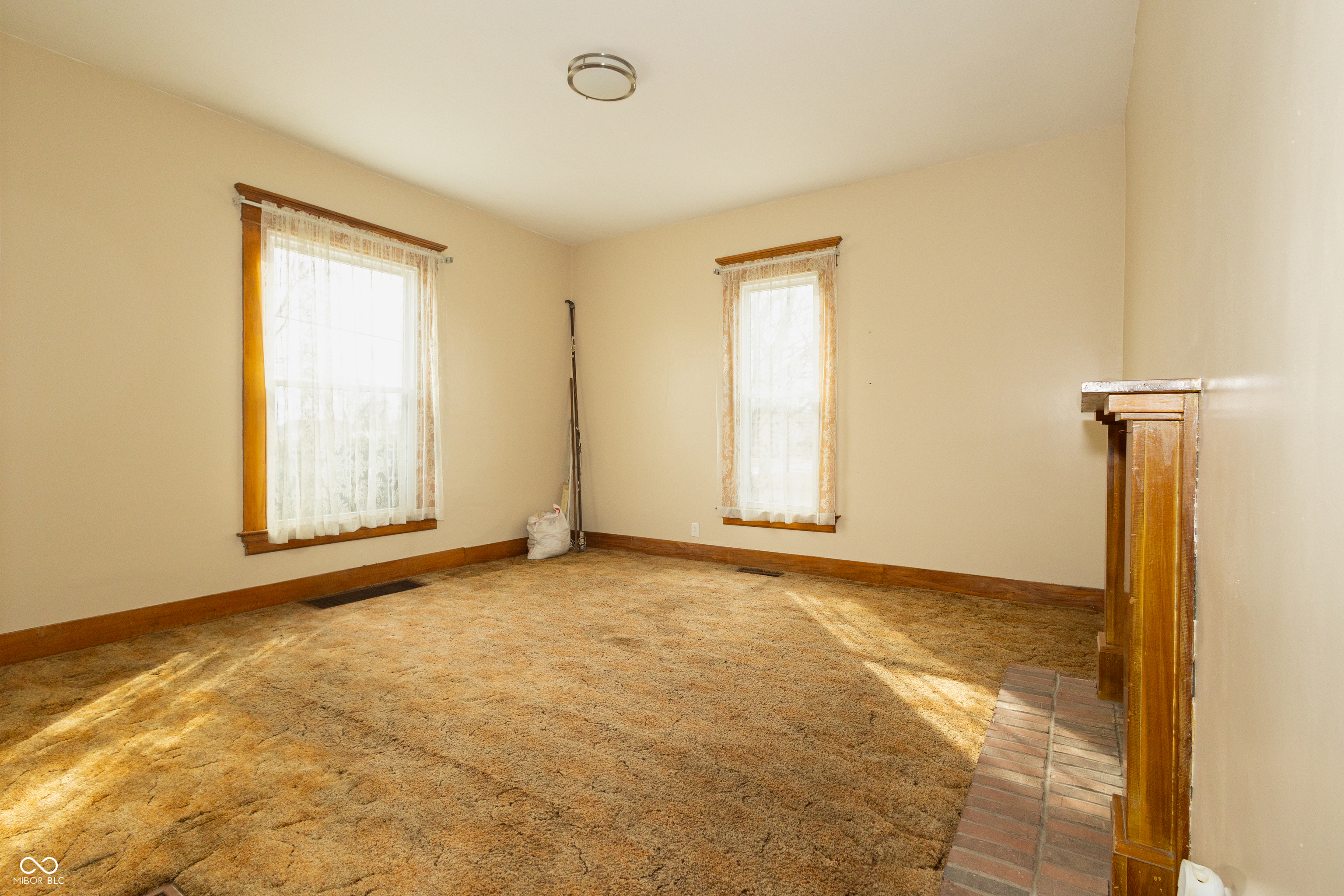 636 South Obrien Street Seymour, IN 47274 - Photo 9 of 36