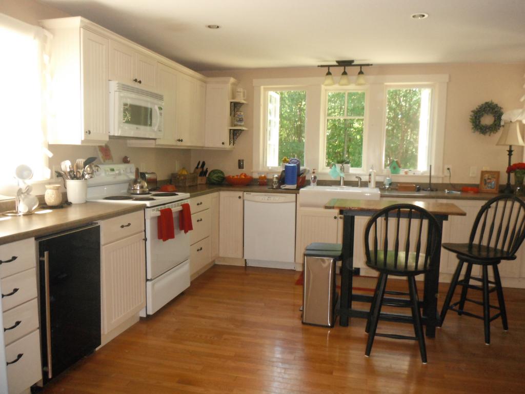 566 Blake Hill Road New Hampton, NH 03256 - Photo 10 of 26