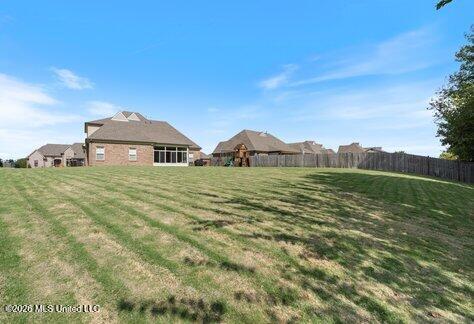 2175 Redbud Cove Southaven, MS 38672 - Photo 31 of 34 redbud-back yard 3