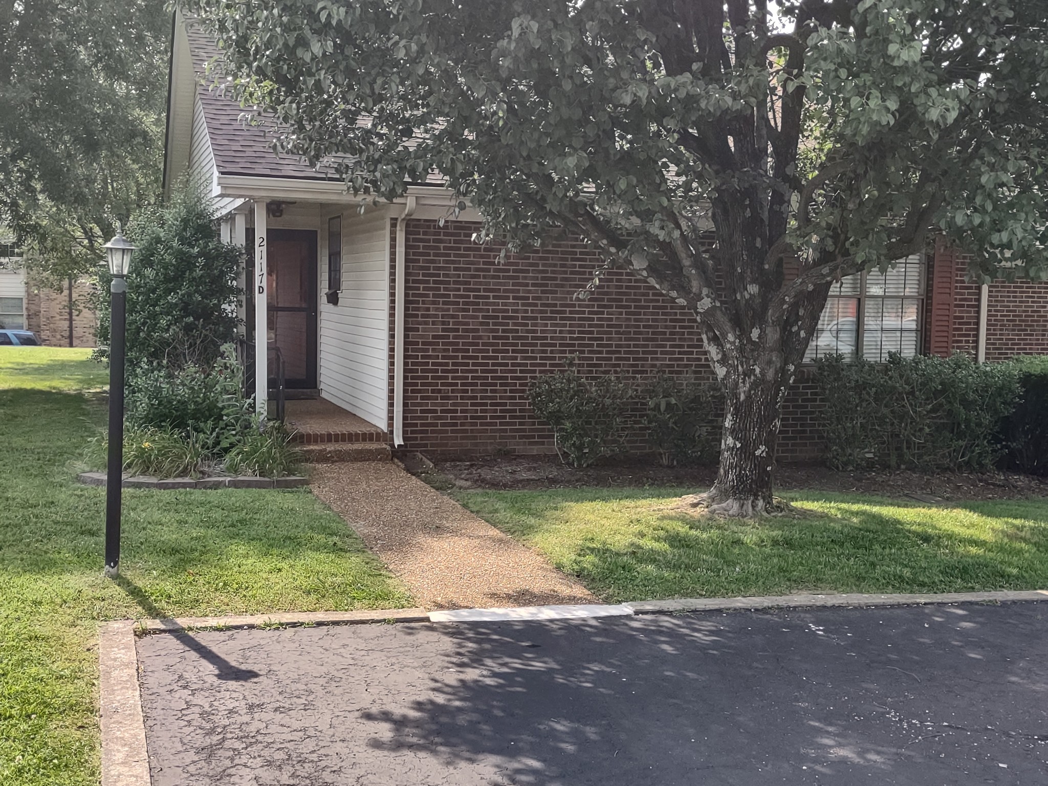2117 Mockingbird Lane, Unit D Springfield, TN 37172 - Photo 1 of 11 Gallery Image 1