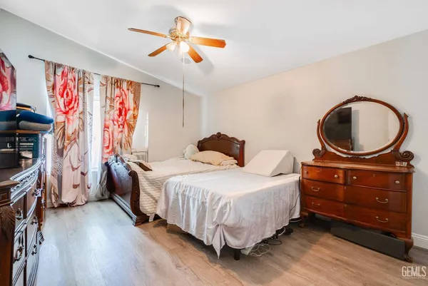 $415,000 | Undisclosed Address, Bakersfield, CA 93313