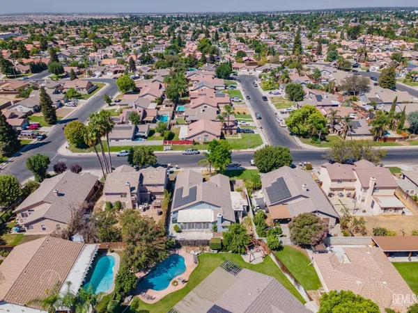 $415,000 | Undisclosed Address, Bakersfield, CA 93313