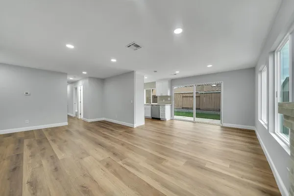 $569,000 | 1800 Duncan Drive, Tracy, CA 95376