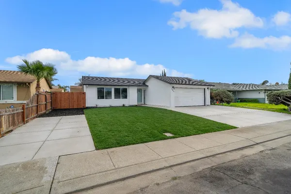 $569,000 | 1800 Duncan Drive, Tracy, CA 95376