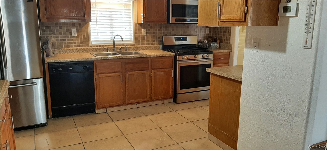3295 Bouse Road Golden Valley, AZ 86413 - Photo 8 of 50