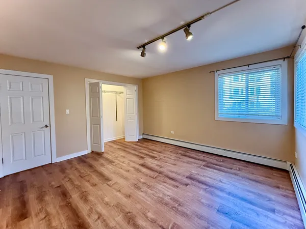 $1,845 | 317 Wisconsin Avenue, Unit 1A, Oak Park, IL 60302