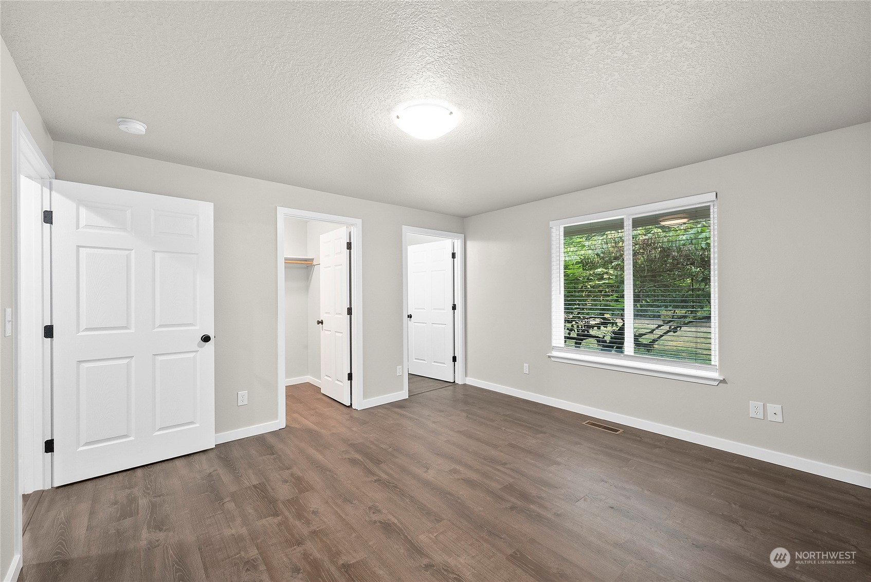 190 Northeast Walker Road Poulsbo, WA 98370 - Photo 19 of 40 Gallery Image 19