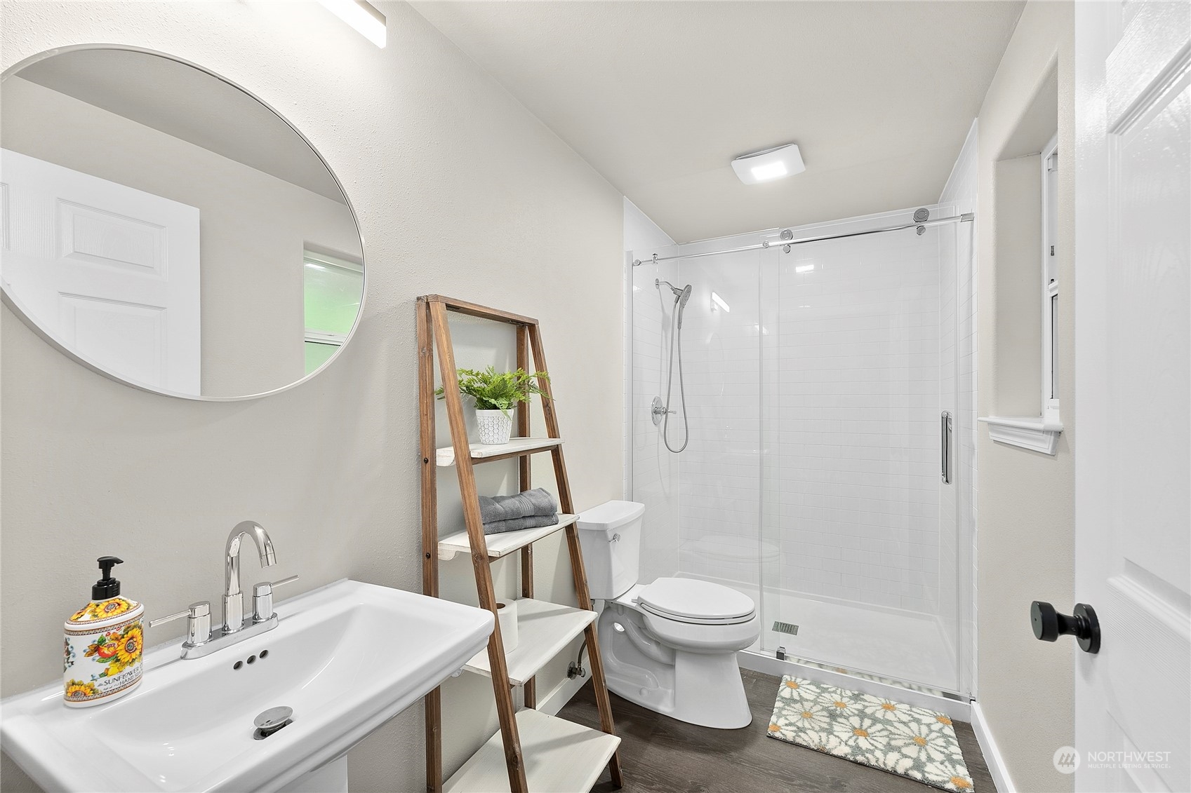 190 Northeast Walker Road Poulsbo, WA 98370 - Photo 23 of 40 Gallery Image 23