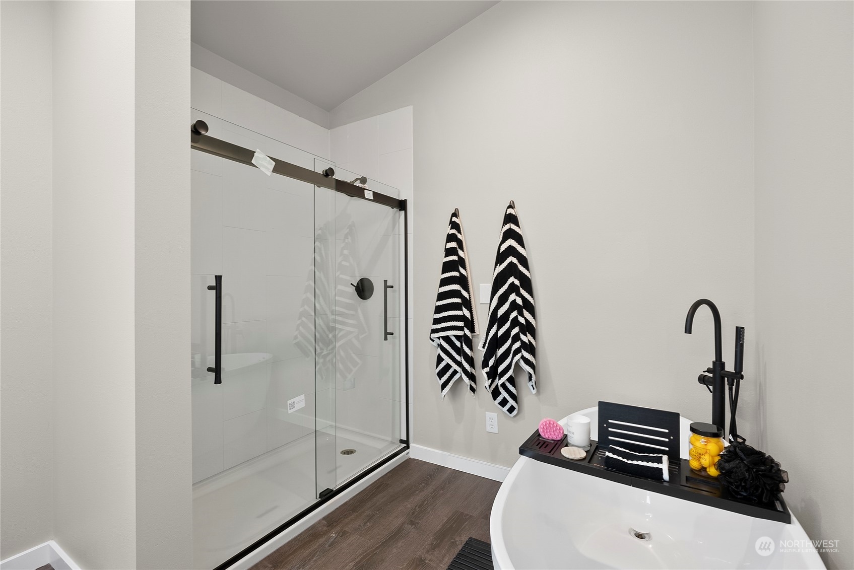 190 Northeast Walker Road Poulsbo, WA 98370 - Photo 31 of 40 Gallery Image 31