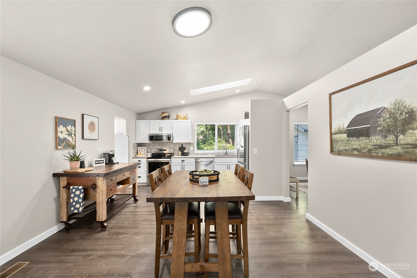 190 Northeast Walker Road Poulsbo, WA 98370 - Photo 4 of 40 Gallery Image 4