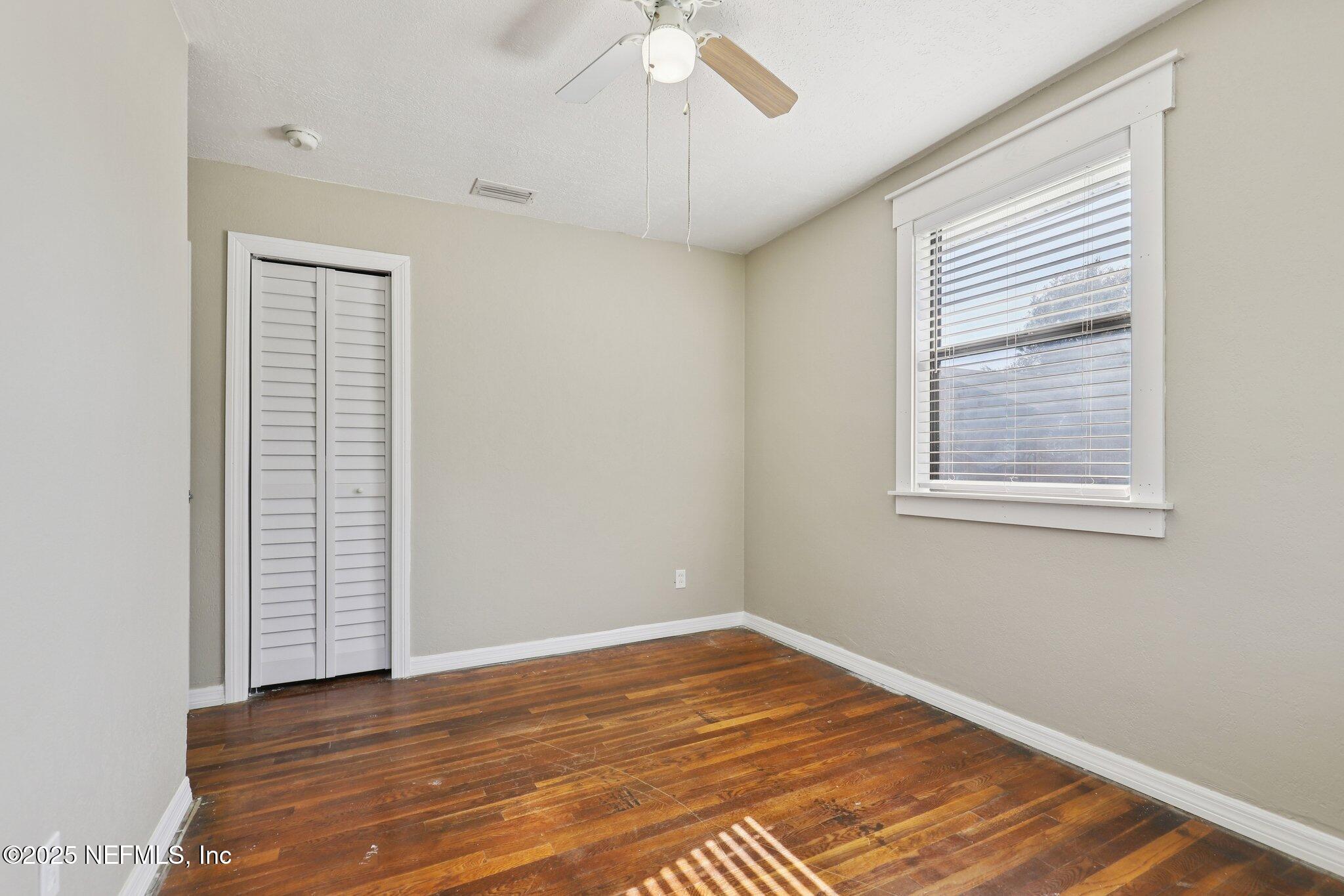 2707 Merwyn Road Jacksonville, FL 32207 - Photo 19 of 33 21-web-or-mls-Merwyn Rd-S1511-021