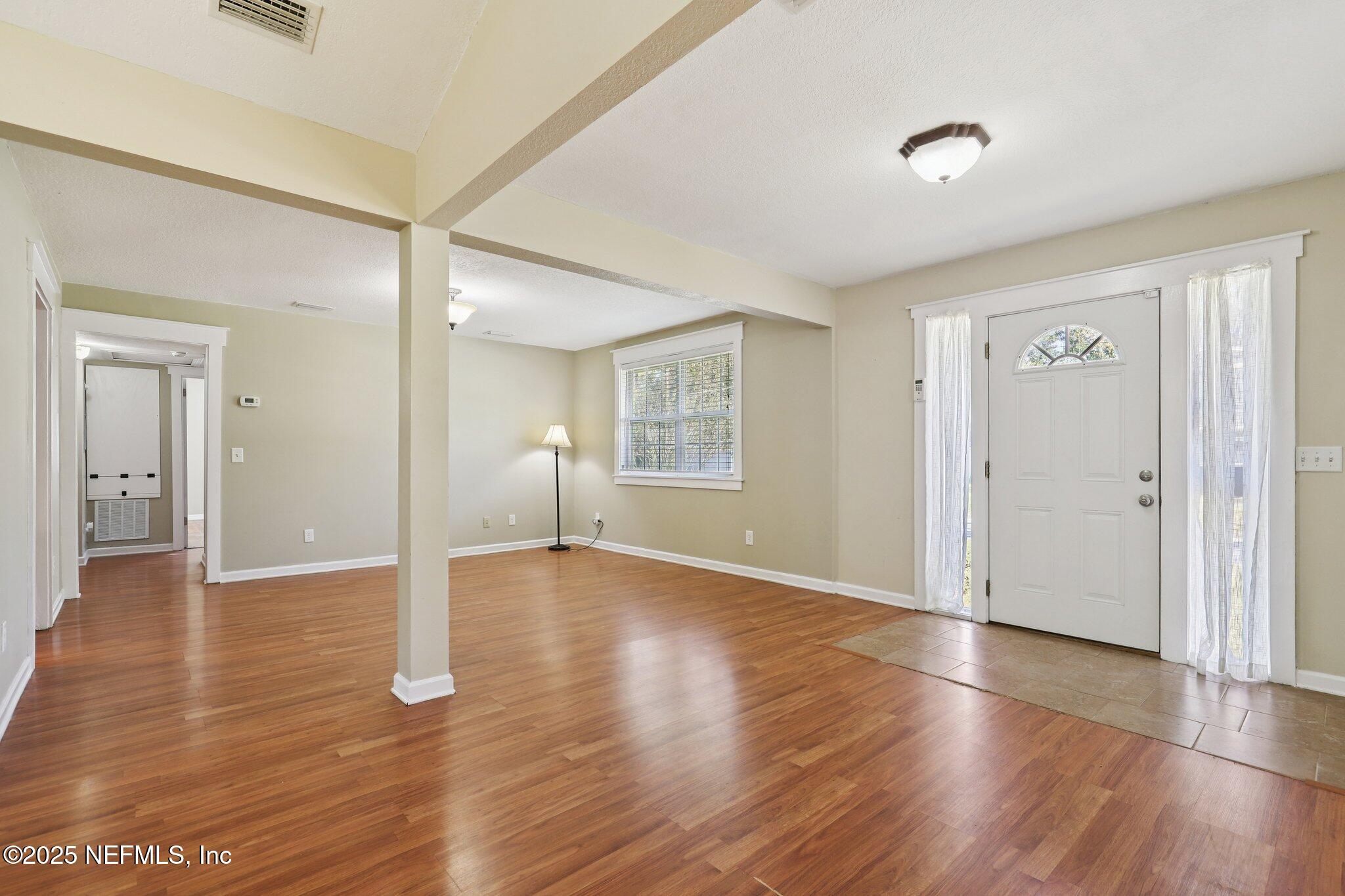 2707 Merwyn Road Jacksonville, FL 32207 - Photo 7 of 33 7-web-or-mls-Merwyn Rd-S1511-007