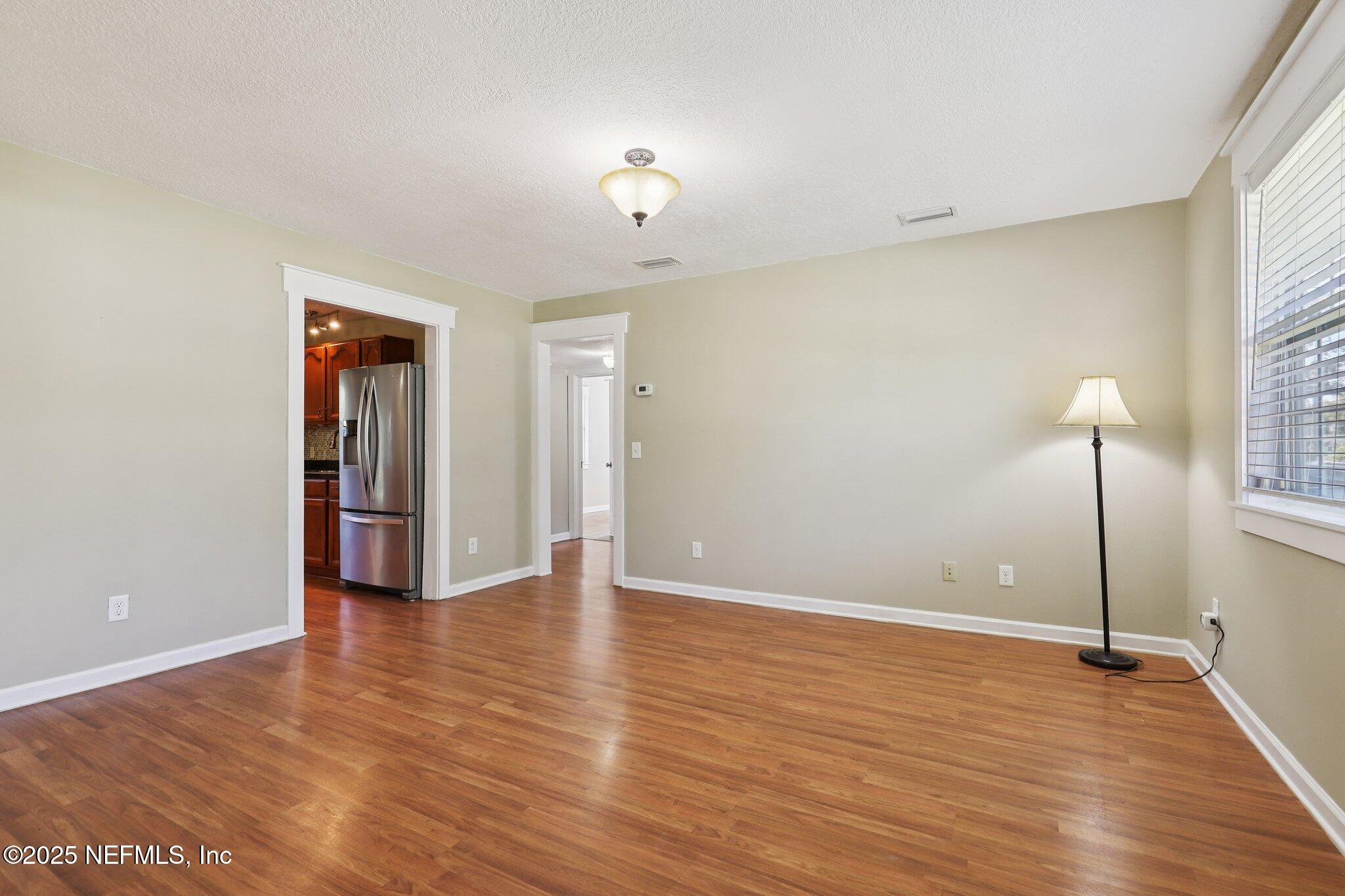 2707 Merwyn Road Jacksonville, FL 32207 - Photo 8 of 33 8-web-or-mls-Merwyn Rd-S1511-008