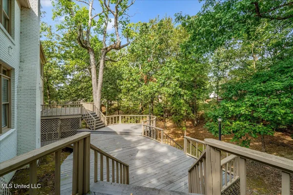 $599,000 | 1590 Epping Forest Drive, Southaven, MS 38671