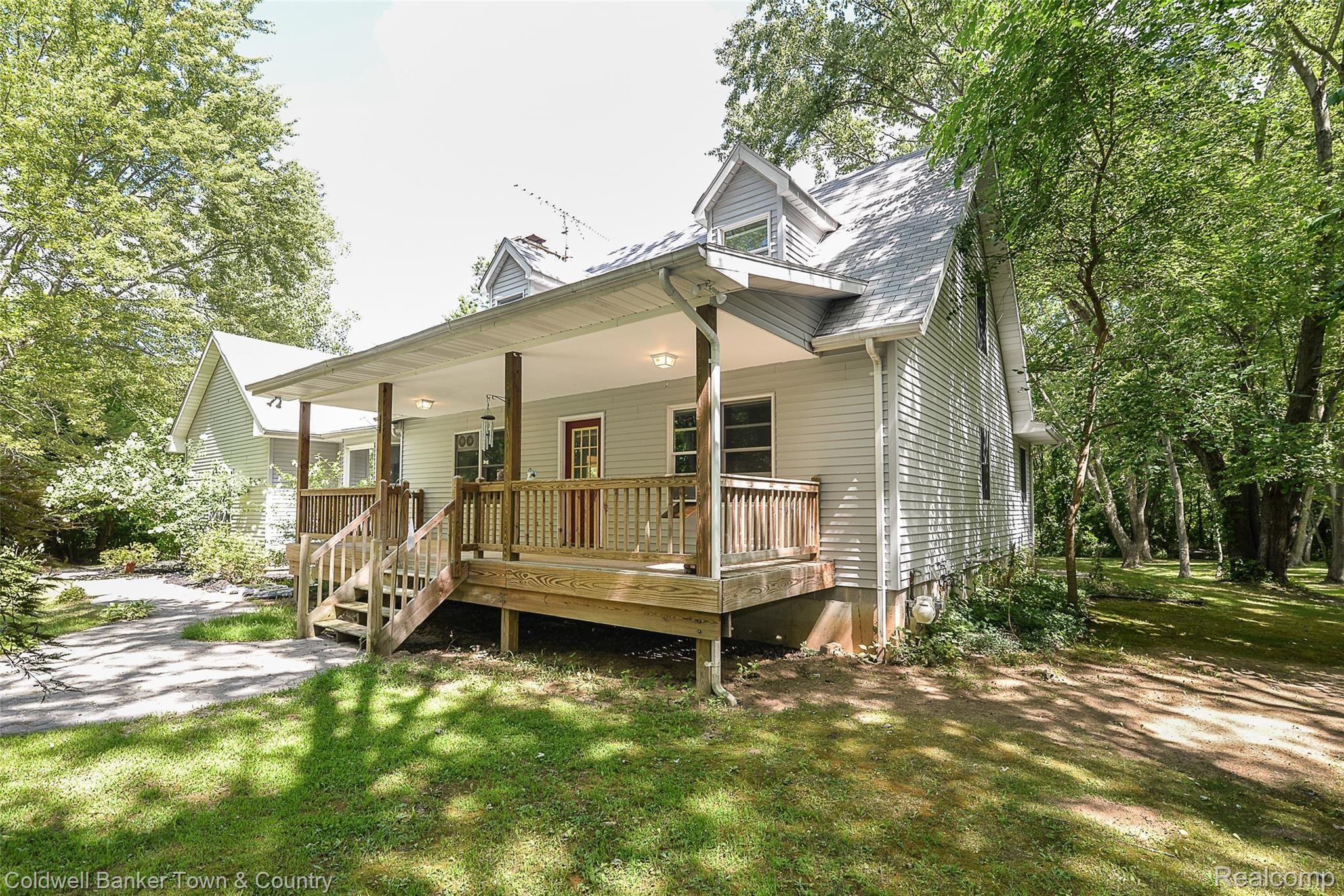 7807 Teahen Road Brighton, MI 48116 - Photo 8 of 42 DSC_3501.jpg