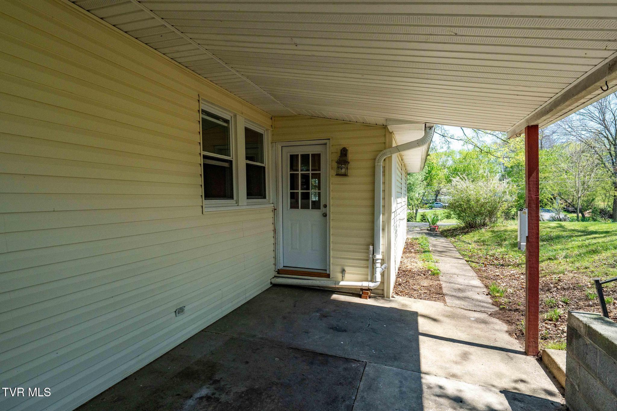 596 Leesburg Road Jonesborough, TN 37659 - Photo 27 of 48 596 Leesburg Road (21 of 56)