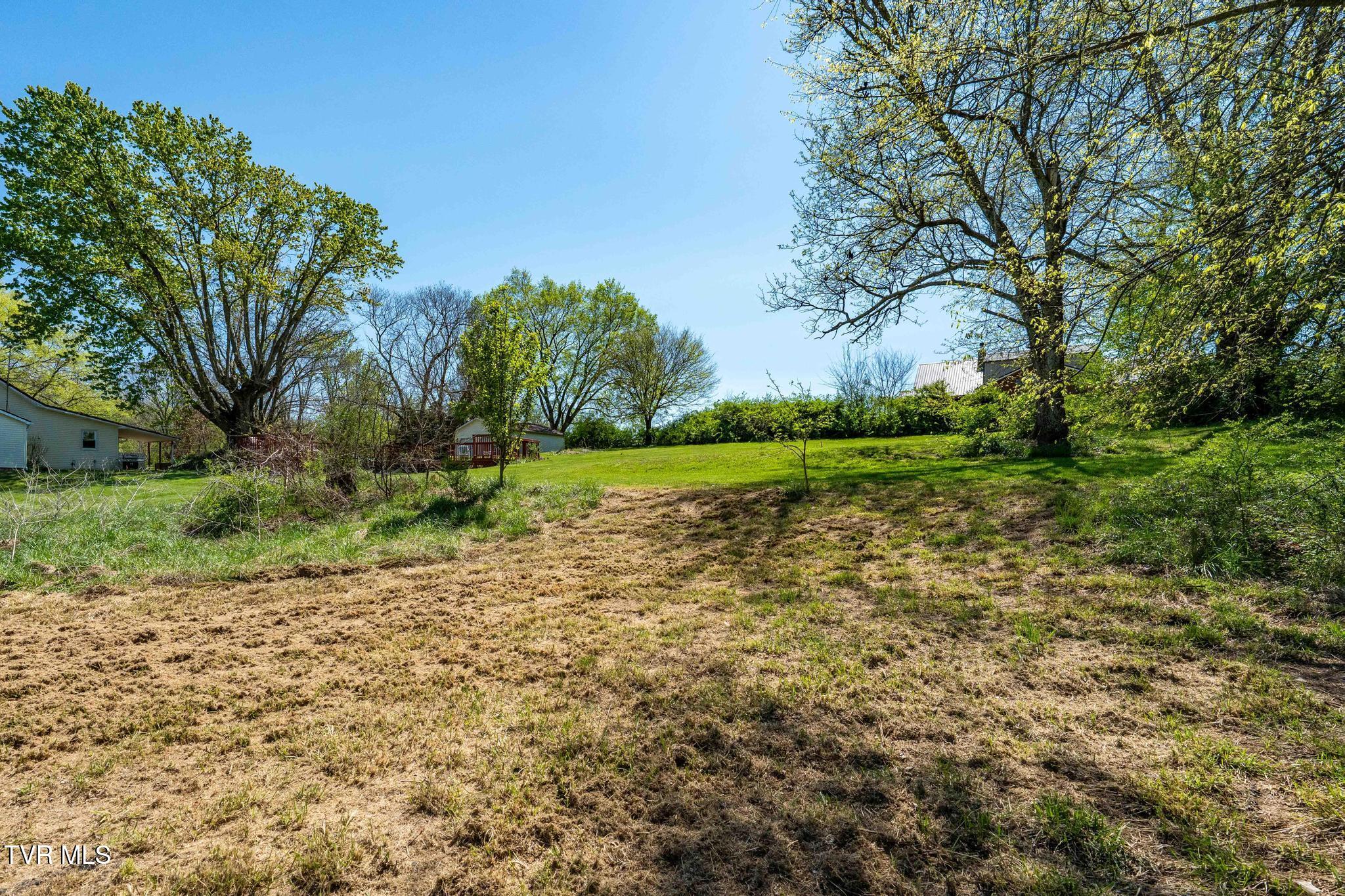 596 Leesburg Road Jonesborough, TN 37659 - Photo 36 of 48 596 Leesburg Road (14 of 56)