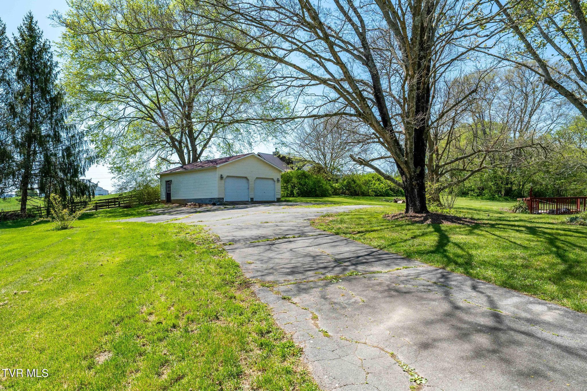 596 Leesburg Road Jonesborough, TN 37659 - Photo 47 of 48 596 Leesburg Road (32 of 56)