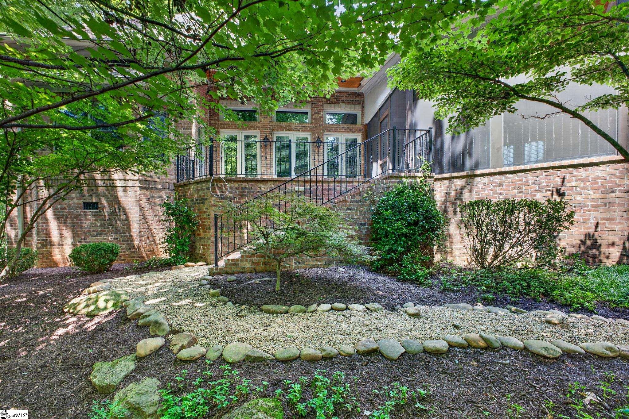 105 Treetops Court Greer, SC 29650 - Photo 33 of 42
