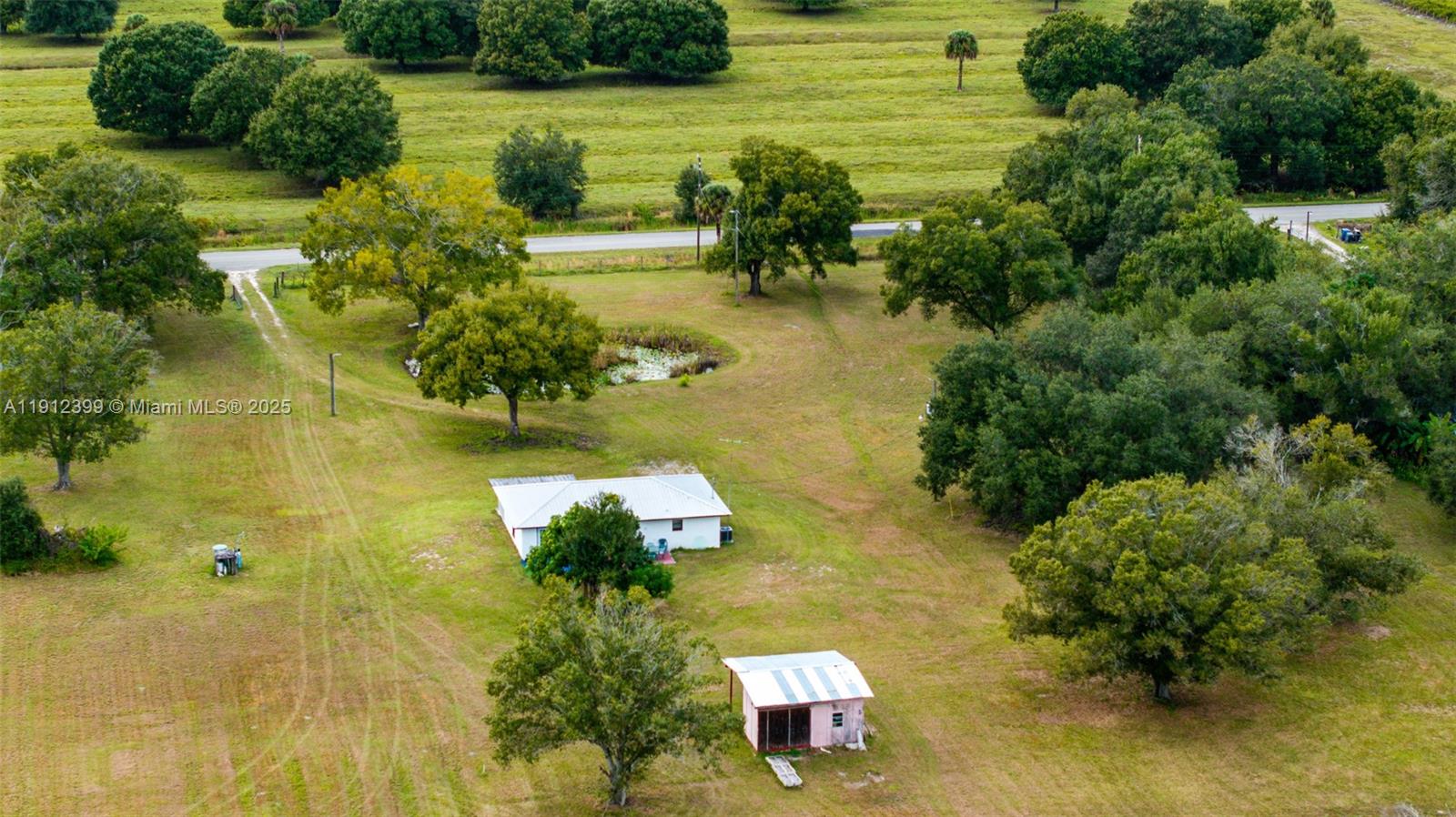 2404 Silver Lake Road LaBelle, FL 33935 - Photo 2 of 89