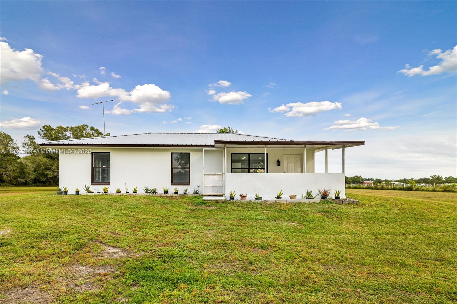 2404 Silver Lake Road LaBelle, FL 33935 - Photo 30 of 89