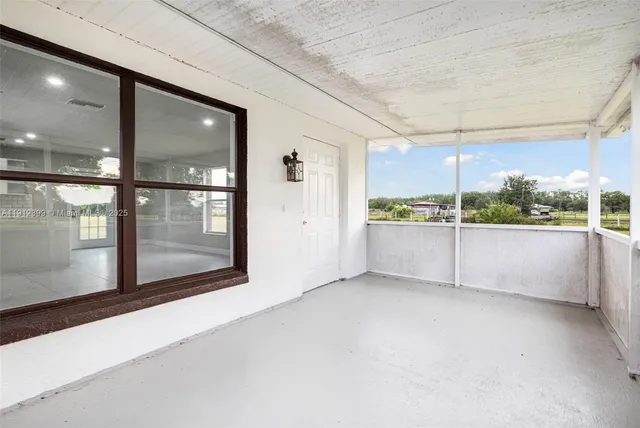 $480,000 | 2404 Silver Lake Road, LaBelle, FL 33935