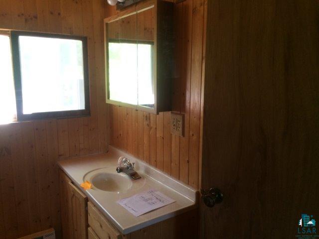1602 Graham Lake Road Holyoke, MN 55749 - Photo 5 of 18 Gallery Image 5