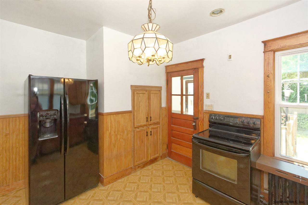 8 Mohawk Avenue Rensselaer, NY 12144 - Photo 15 of 41 Photo 15