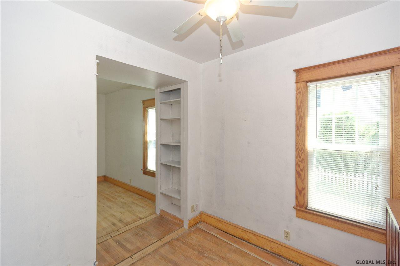 8 Mohawk Avenue Rensselaer, NY 12144 - Photo 20 of 41 Photo 20