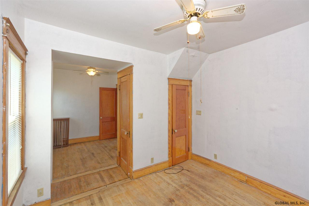 8 Mohawk Avenue Rensselaer, NY 12144 - Photo 22 of 41 Photo 22