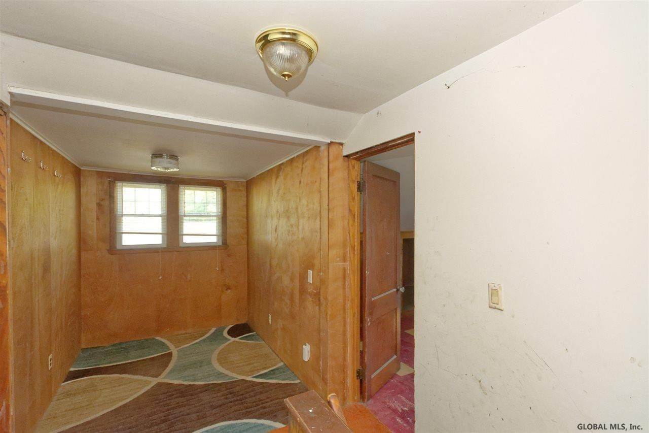 8 Mohawk Avenue Rensselaer, NY 12144 - Photo 27 of 41 Photo 27