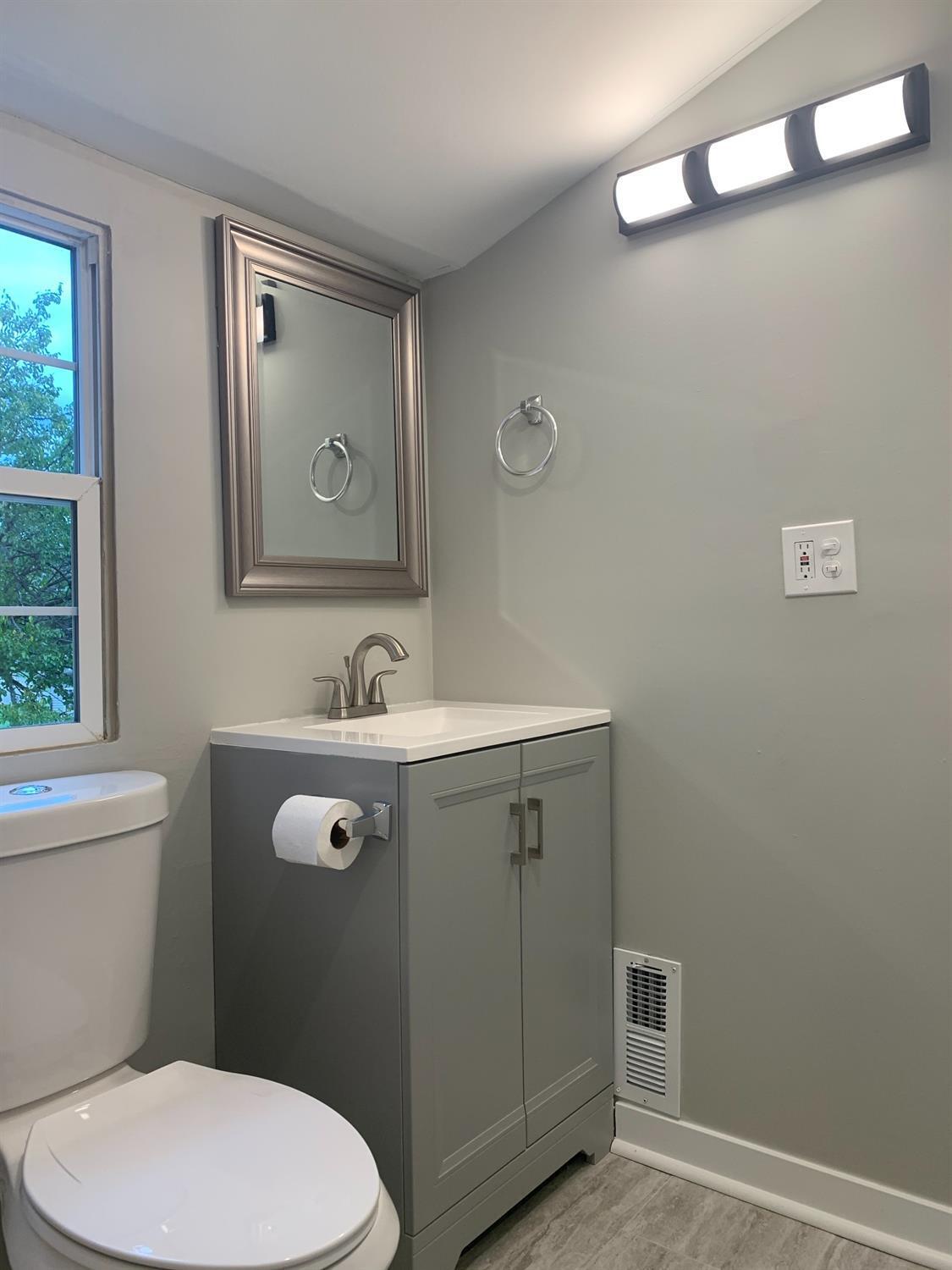 620 Compton Road Cincinnati, OH 45231 - Photo 26 of 28