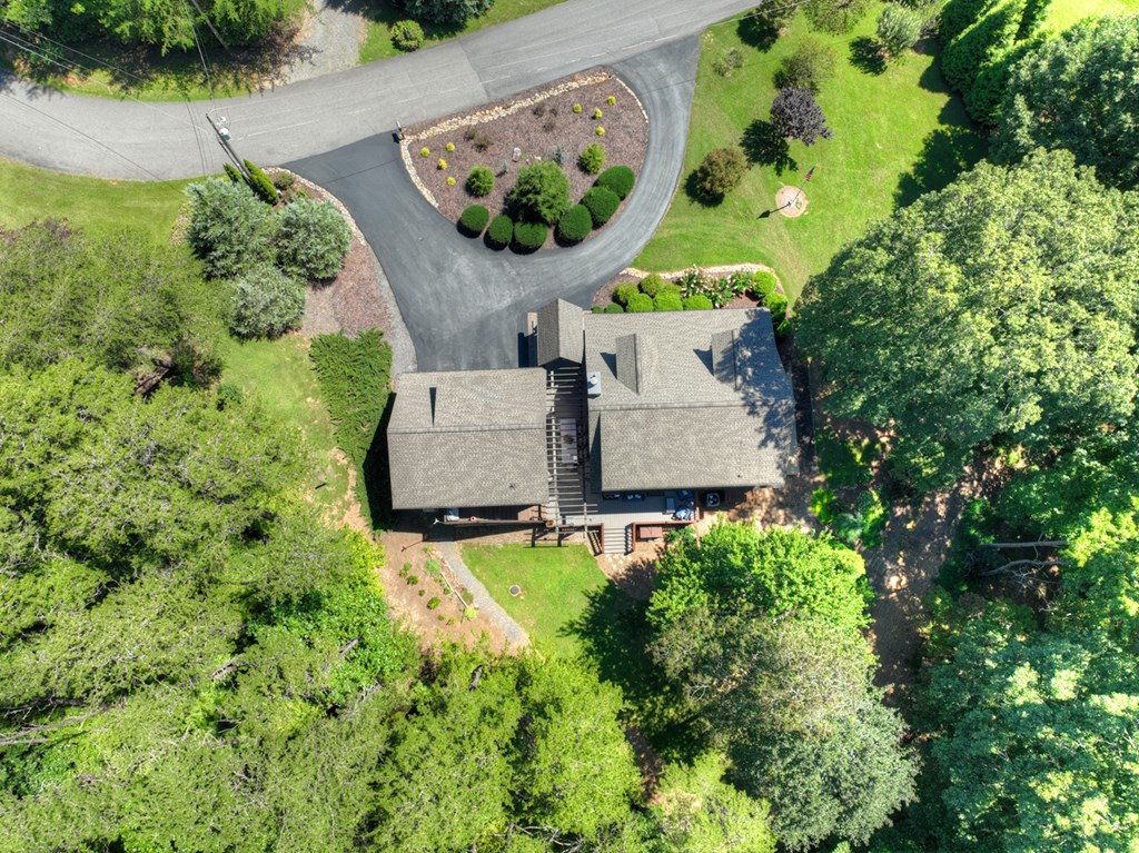 60 Lake Ridge Drive Blue Ridge, GA 30513 - Photo 13 of 70 Gallery Image 13