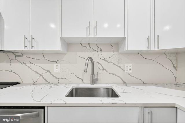 1638 K Street Northeast, Unit B2 Washington, DC 20002 - Photo 3 of 19