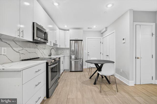 1638 K Street Northeast, Unit B2 Washington, DC 20002 - Photo 5 of 19