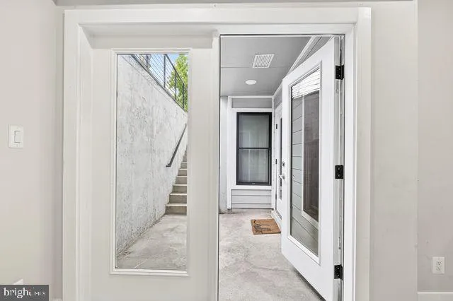 $1,695 | 1638 K Street Northeast, Unit B2, Washington, DC 20002