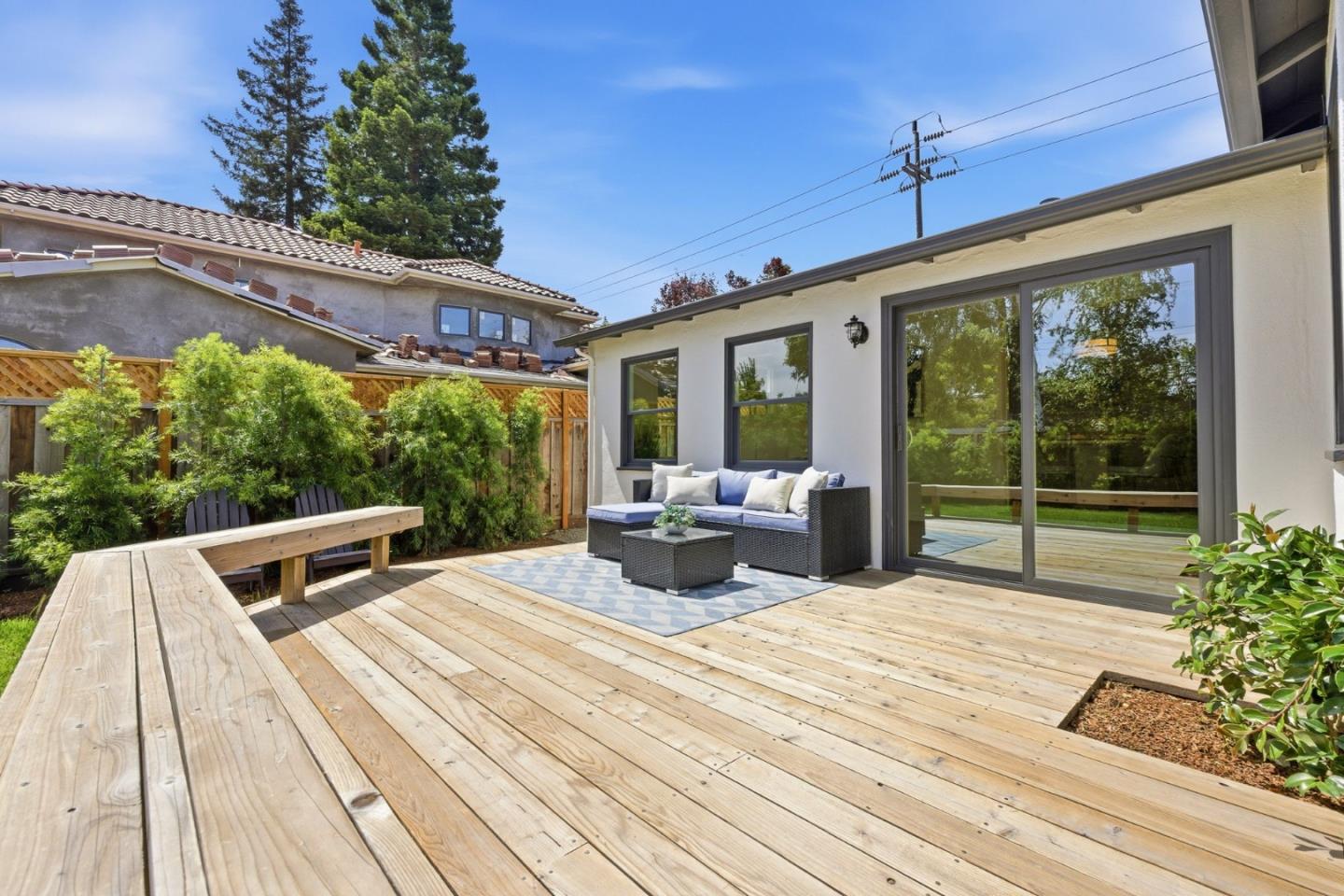 2351 Louis Road Palo Alto, CA 94303 - Photo 39 of 42