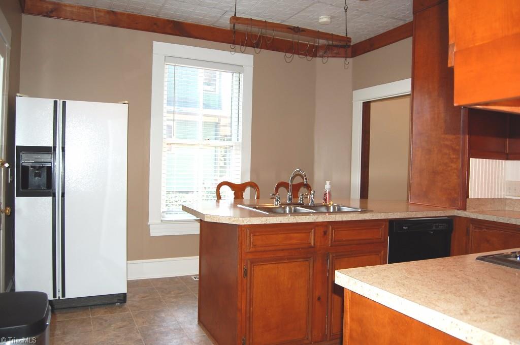 1205 Johnson Street High Point, NC 27262 - Photo 11 of 30 Gallery Image 11