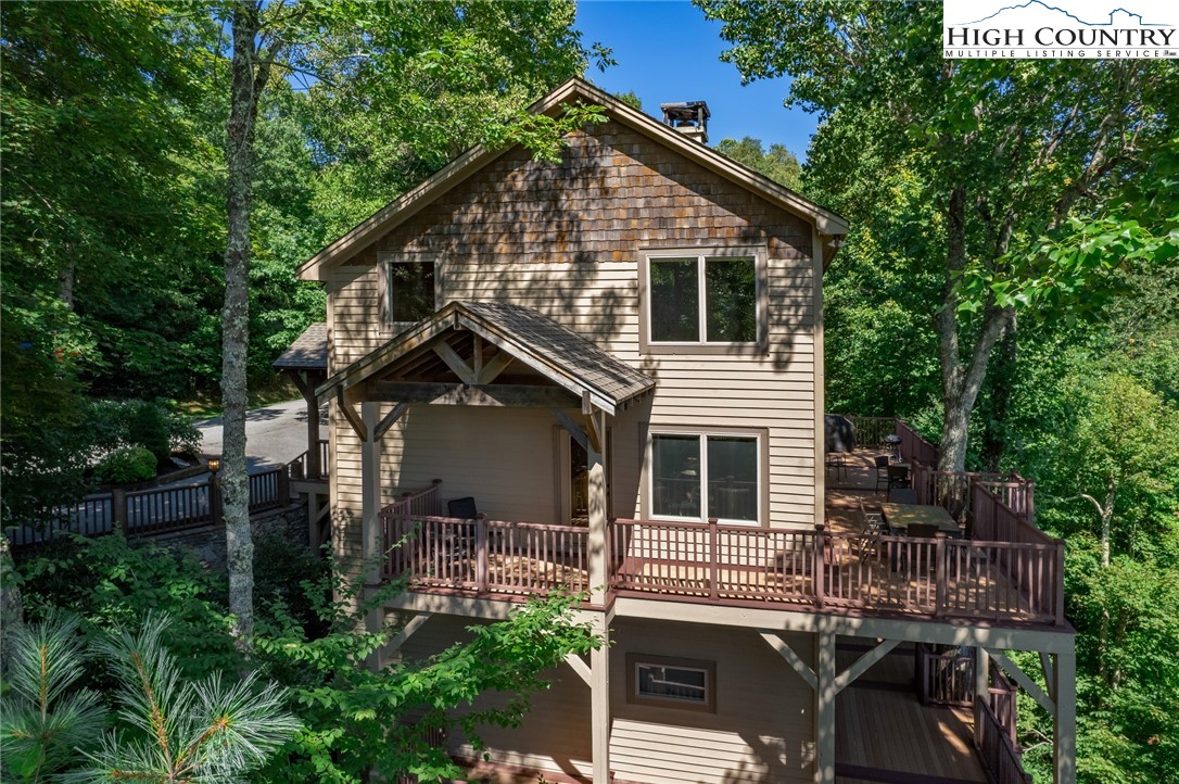 187 Hialeah Lane Boone, NC 28607 - Photo 2 of 39