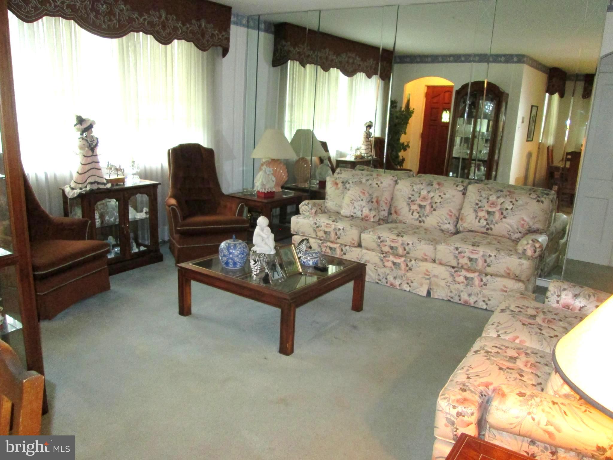 3133 Fordham Road Philadelphia, PA 19114 - Photo 8 of 22 Gallery Image 8