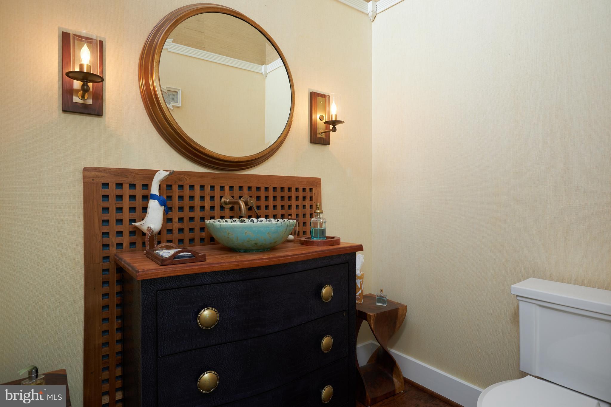 238 Riverside Road Edgewater, MD 21037 - Photo 70 of 145 Powder Room