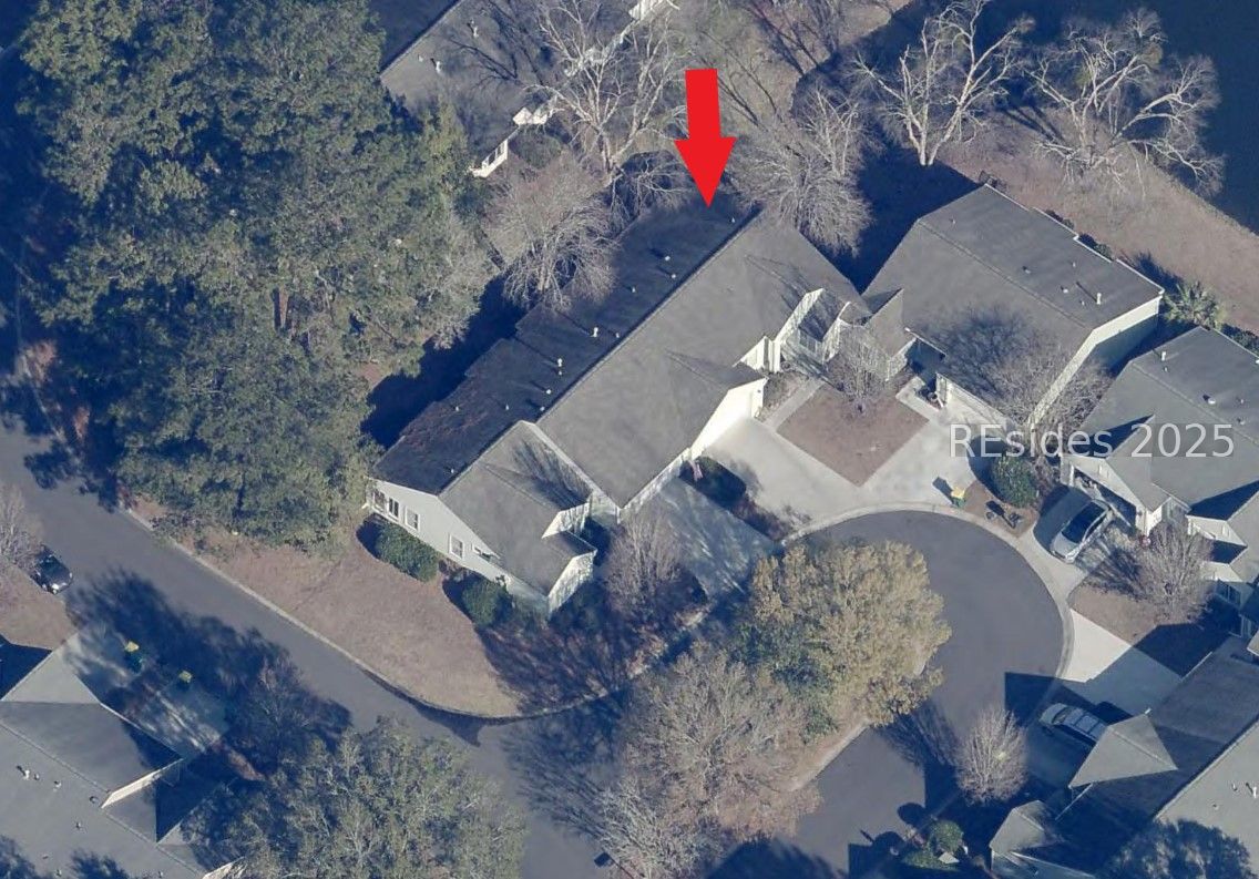 3 Pepper Place Bluffton, SC 29909 - Photo 2 of 27 5 minute walk to Town Square.