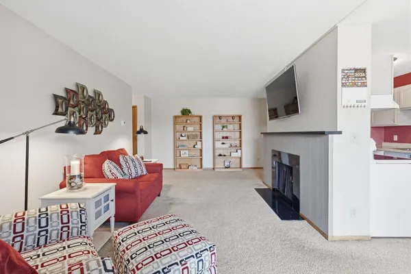 $124,900 | 2401 16th Avenue South, Unit 13, Fargo, ND 58103