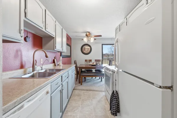 $124,900 | 2401 16th Avenue South, Unit 13, Fargo, ND 58103