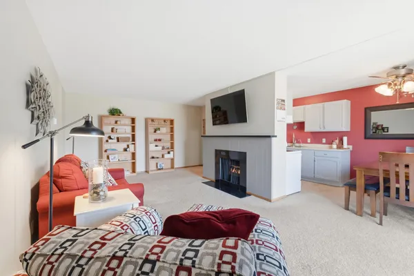 $124,900 | 2401 16th Avenue South, Unit 13, Fargo, ND 58103