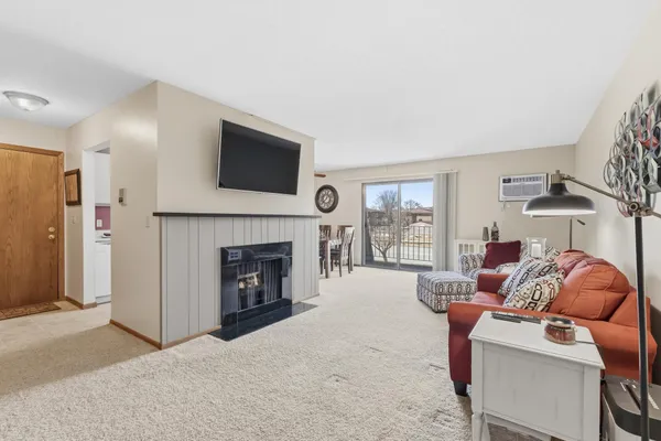 $124,900 | 2401 16th Avenue South, Unit 13, Fargo, ND 58103