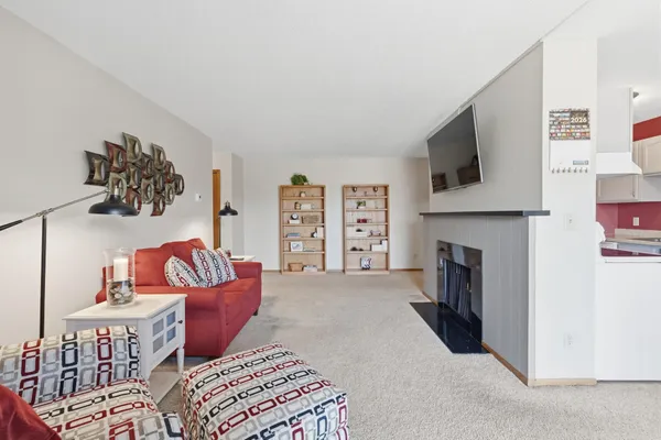 $124,900 | 2401 16th Avenue South, Unit 13, Fargo, ND 58103